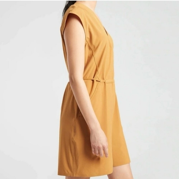 Athleta Marlow Romper NWT - Picture 2 of 11